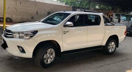 TOYOTA HILUX 2.7 SRV 4X2 CD 16V FLEX 4P AUTOMÁTICO TOYOTA HILUX 2.7 SRV 4X2 CD 16V FLEX 4P AUTOMÁTICO